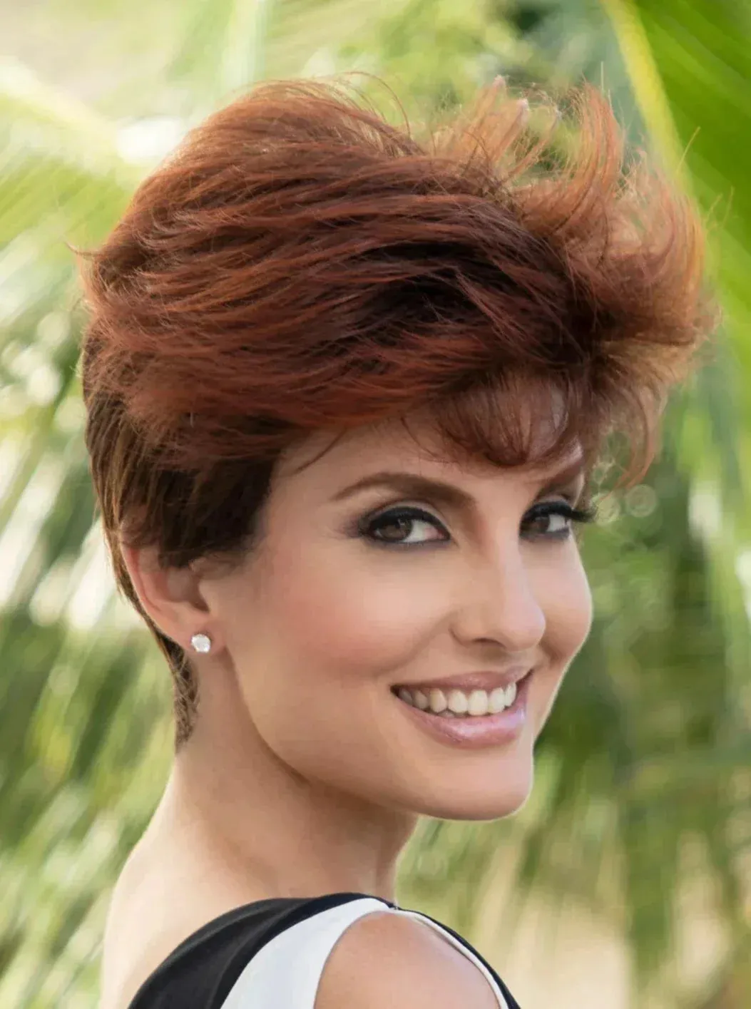 Accessories_Envy_Wigs Tiffany Petite