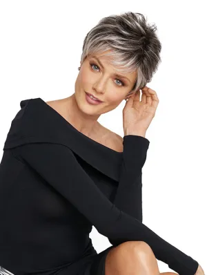 Accessories_Raquel Welch_Wigs crushing on casual