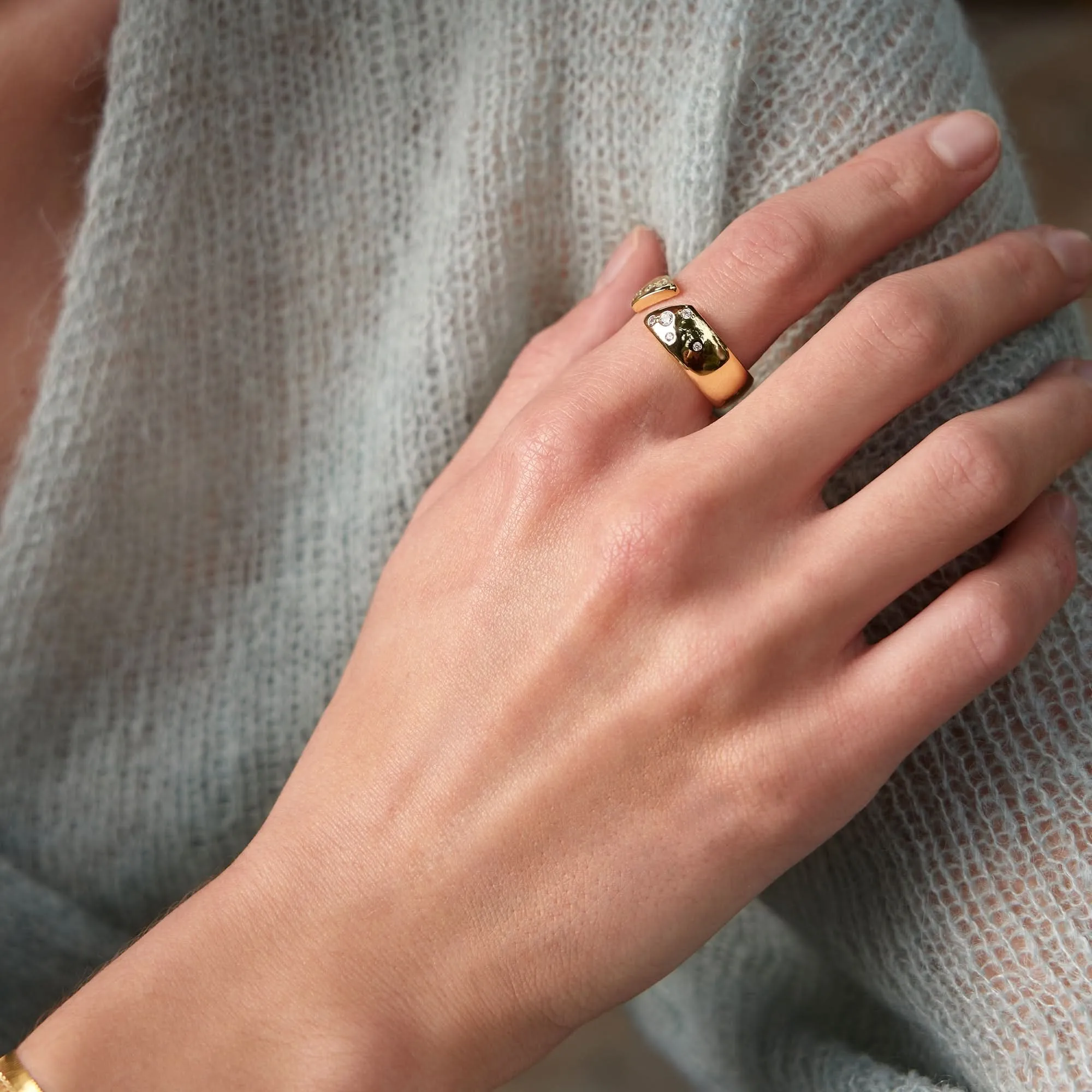 Ania Haie Gold Sparkle Wide Adjustable Ring R054-04G Ania Haie Jewellery